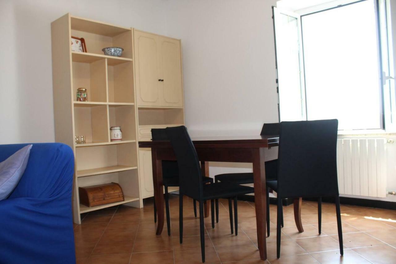 La Casetta Di Graziella Daire Vezzi Portio Dış mekan fotoğraf